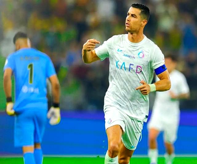 拜仁爆冷加拿大，C罗制霸全场的简单介绍