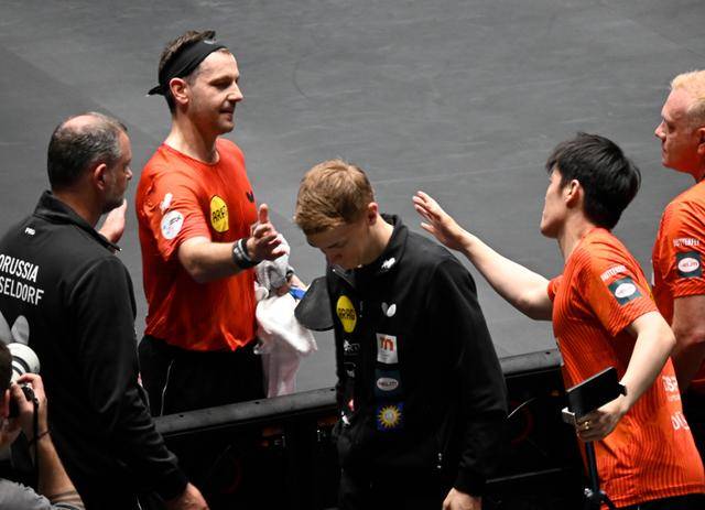 瑞典乒乓球队完胜奥地利乒乓球队，波尔爆发神勇