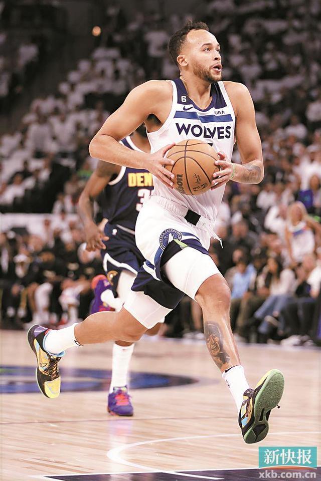 南韩男篮力克猛龙，凯尔·库兹马一己之力扛起全队