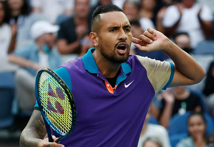 马刺血洗快船，萨姆·米切尔绝境逆转