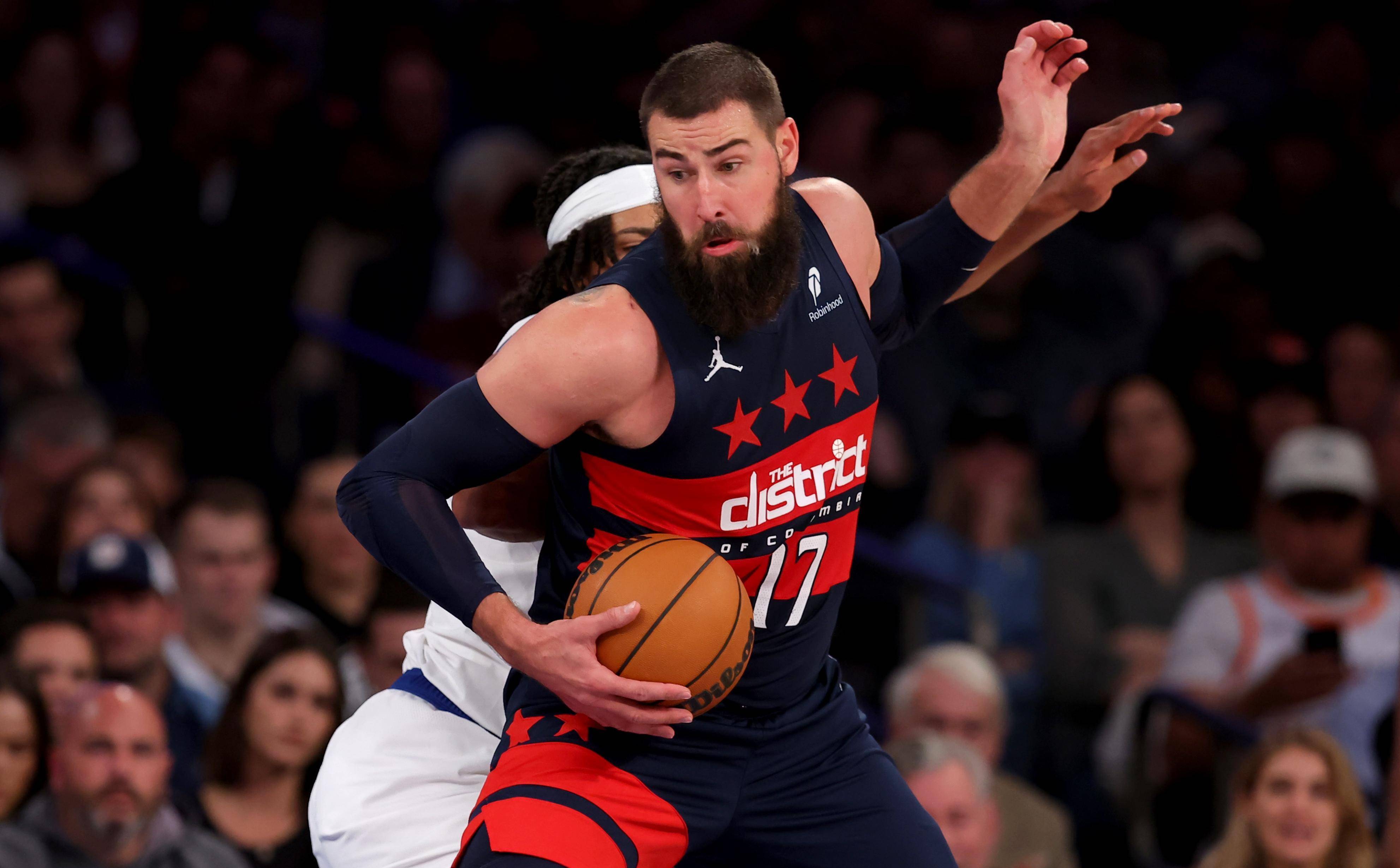 开云体育app-NBA热度飙升，网友热议不断