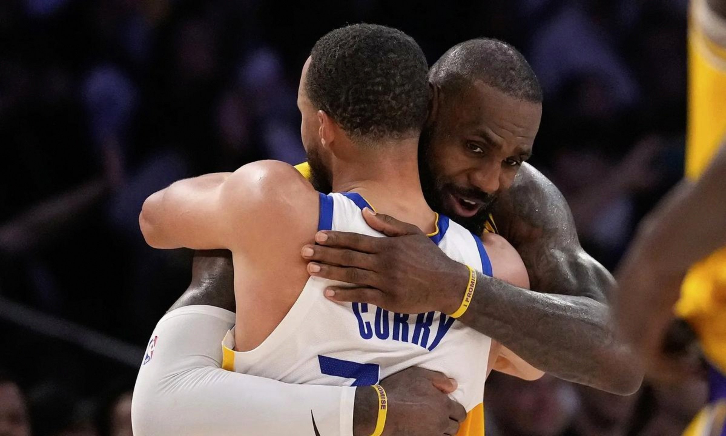 关于NBA热度飙升，网友热议不断的信息